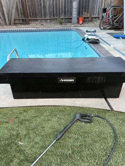 Husky Tool Box 71 Inches