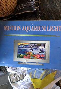 Motion aquarium light