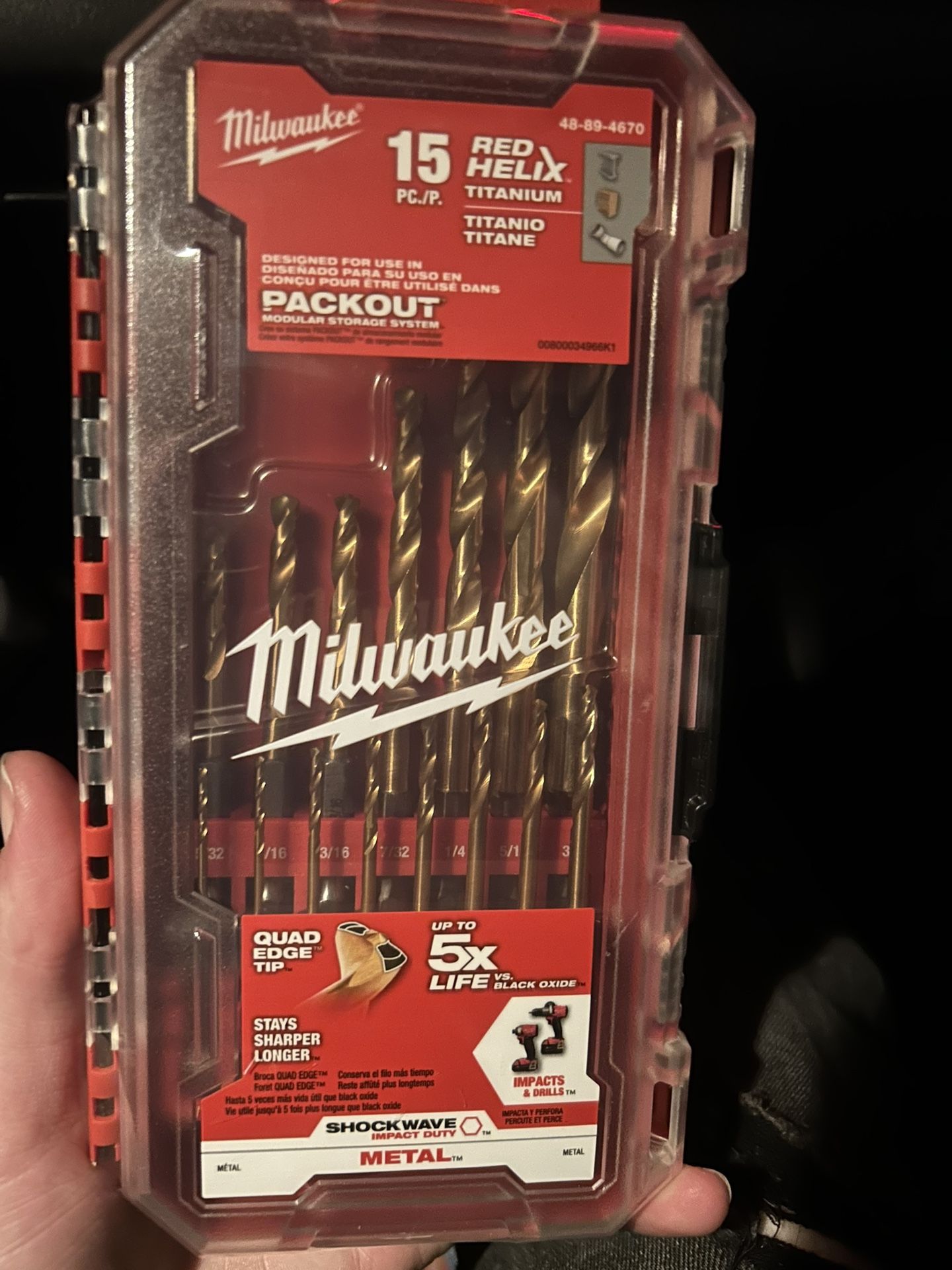 - Milwaukee pack out 15 pc red helix