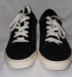 Black Sparkle glitter low top sneaker size 8