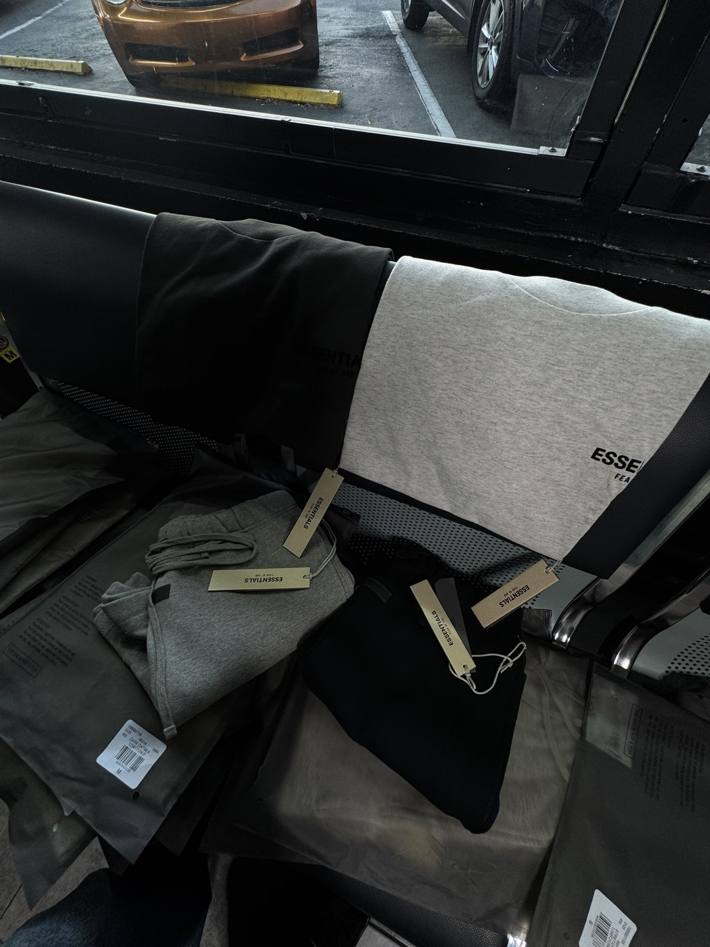 Essential FOG Fleece Sweat shorts & Classic Tee