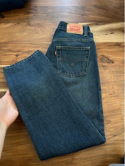 Levi jeans