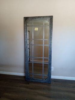Ashley furniture. living room set used but good condition