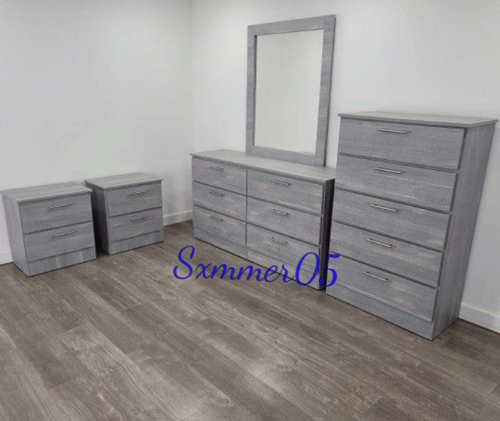 5 Pieces Dresser With Mirror 2 Night Stand 1 Chesst New Available In 3 Diferrent Colors 