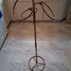 Vintage Mid Century Hollywood Regency Gold Metal Bathroom Spa Towel