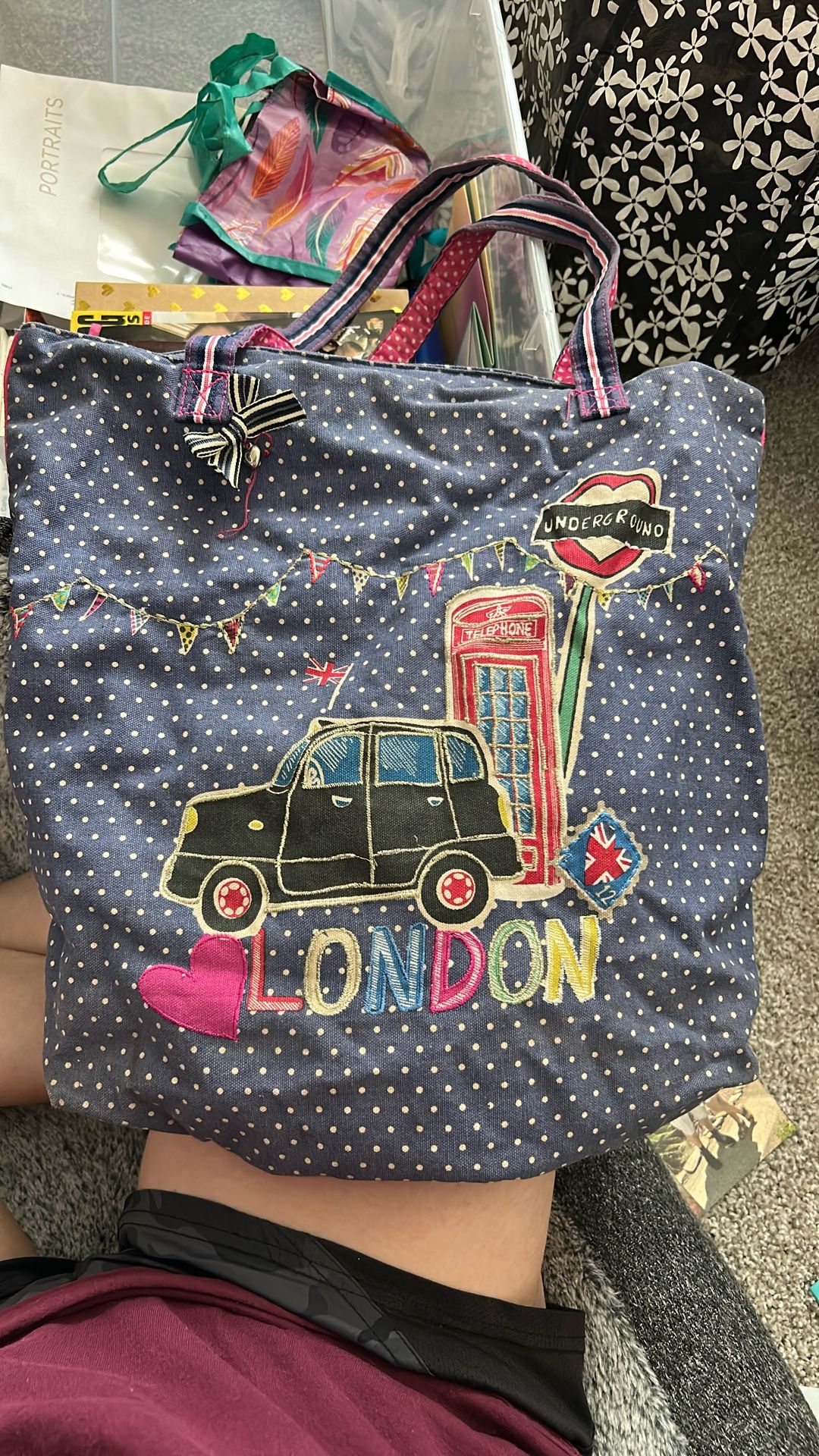 London Fabric Bag With Zipper Topper