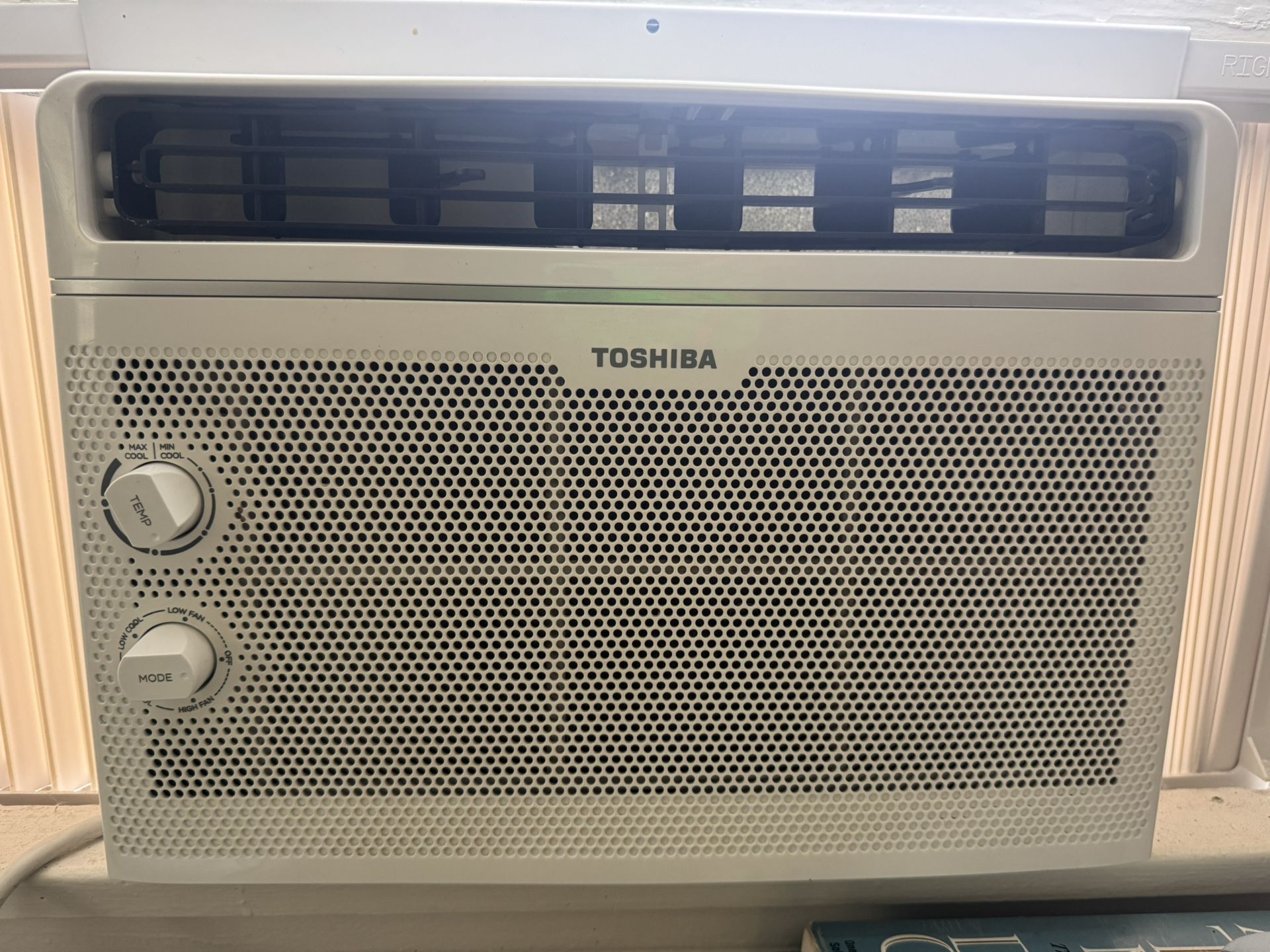 Window Air Conditioner