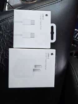 C CHARGER! Apple fast charger & Box