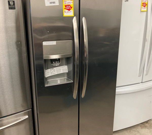 Frigidaire Refrigerator Counter Depth FGSCTF
