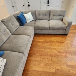 Stylish Light Gray Sectional Like New!