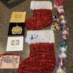 Xmas Lot 15. All pictured. Sold as one lot