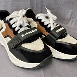 Burberry Union Check Low Top Sneakers Size 40 (US 7) Black/White/Brown Pre-Owned