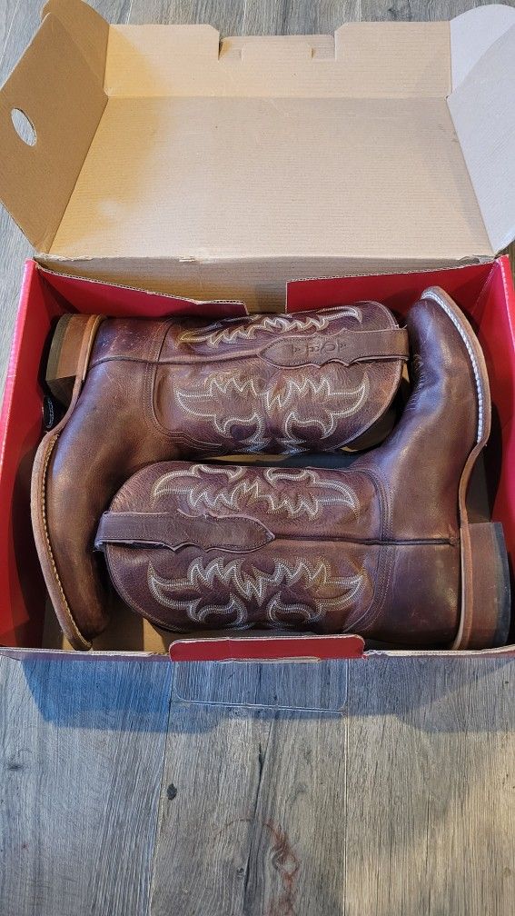 Boots 