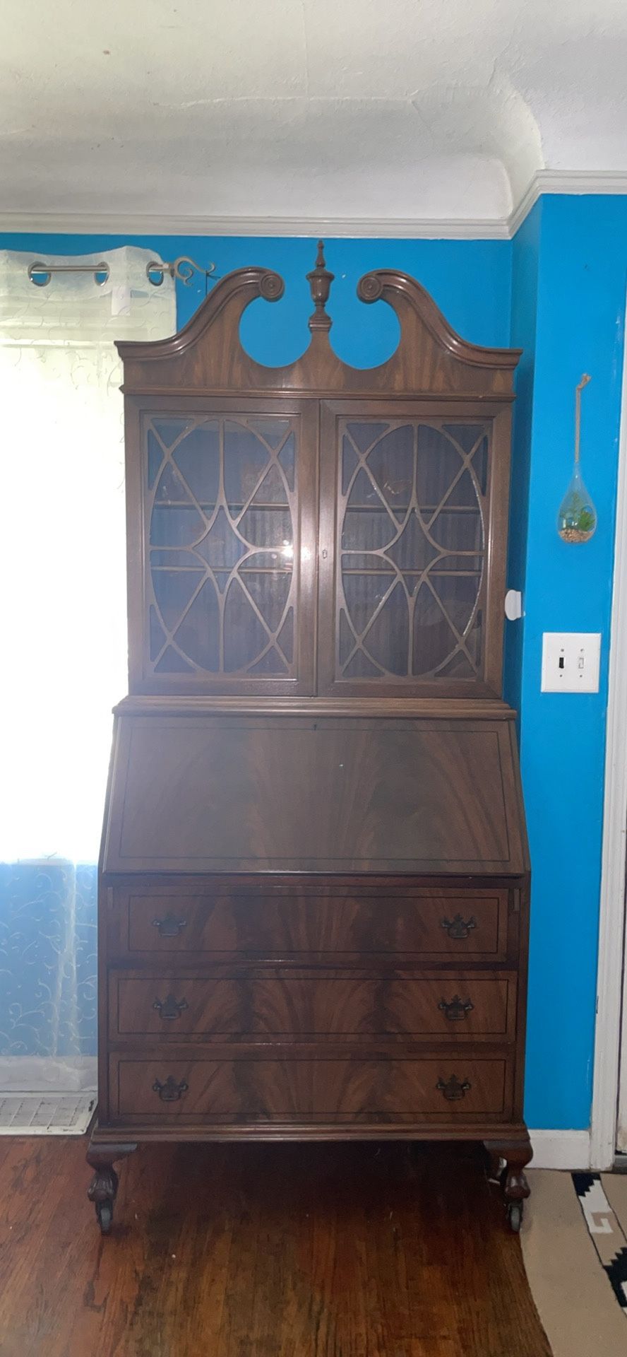 Saginaw furniture, shops desk