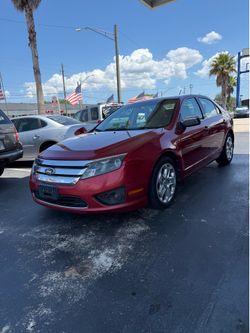 2011 Ford fusion SE, sunroof leather