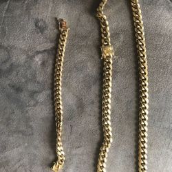 Gold Cuban link chain and bracelet set