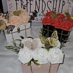 ETERNAL FLOWER PURSE ARRANGEMENTS