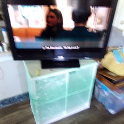 Tv  60.  Ac 100 