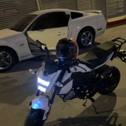 Honda Grom Clone / BoomVador 125cc Bike 