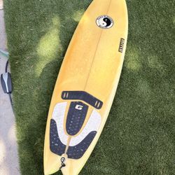 Town & County 6ft Surfboard