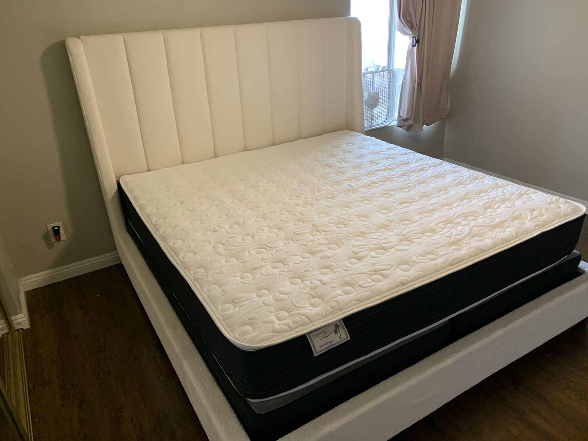 $699 Brand New King Bed Frame With Mattress (read description) Home & Garden