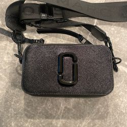 Marc Jacob’s crossbody The Snapshot 