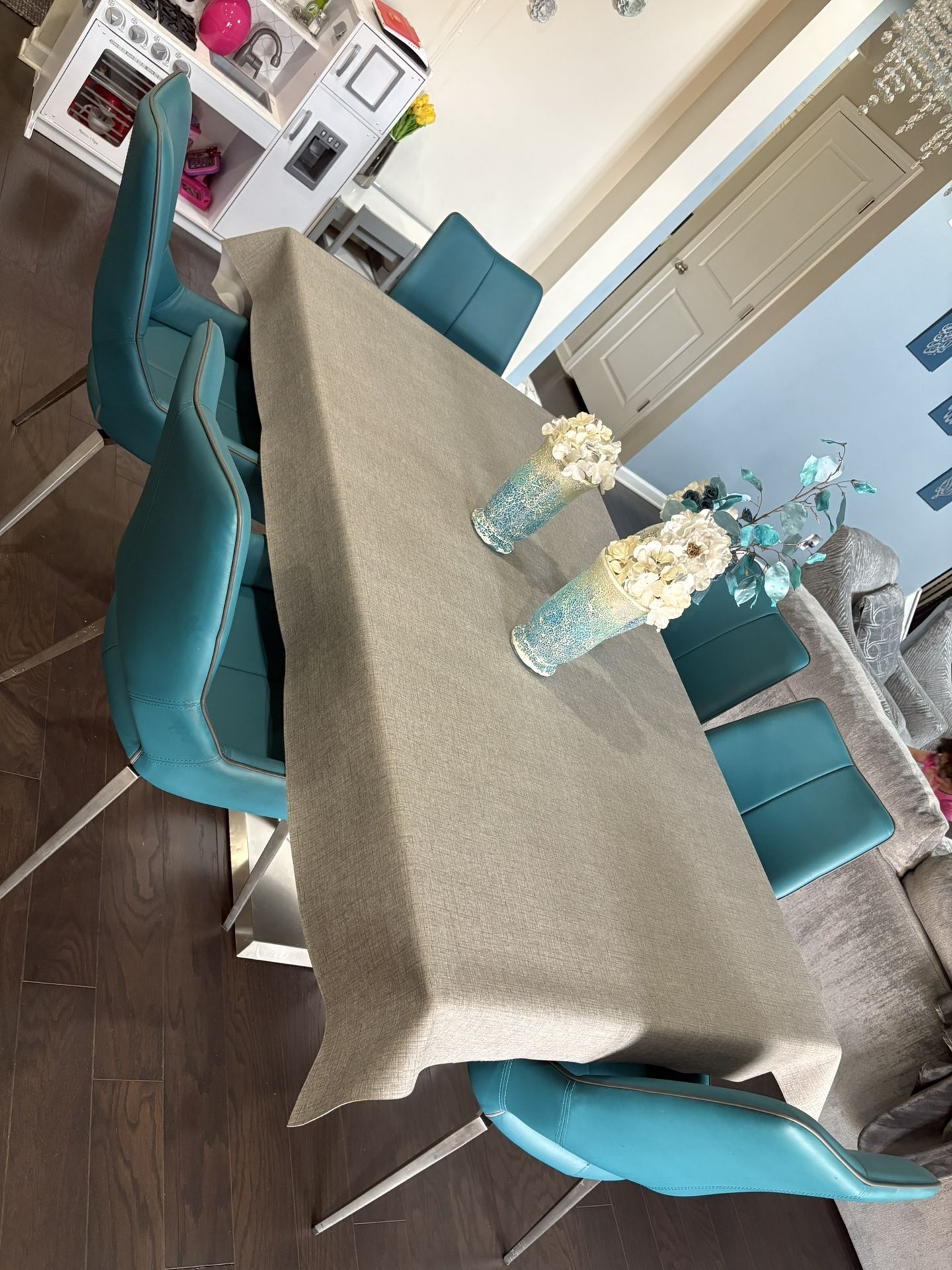 Swivel Leather Dining Table Chairs