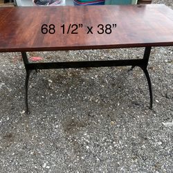 Dining Room Table 