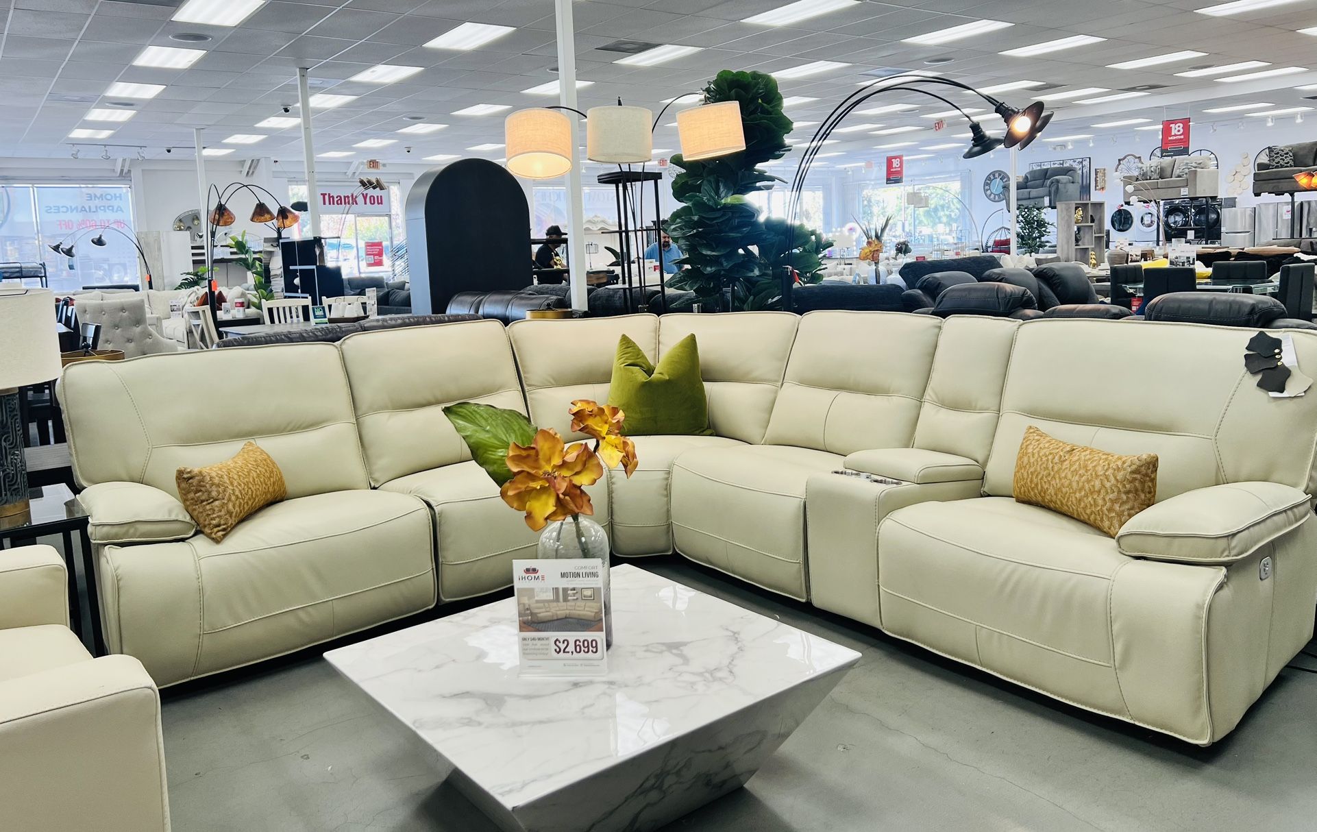 POWER RECLINER MODULAR SECTIONAL 6PC USB (BEIGE CHOCOLATE HAZE OR BLK)