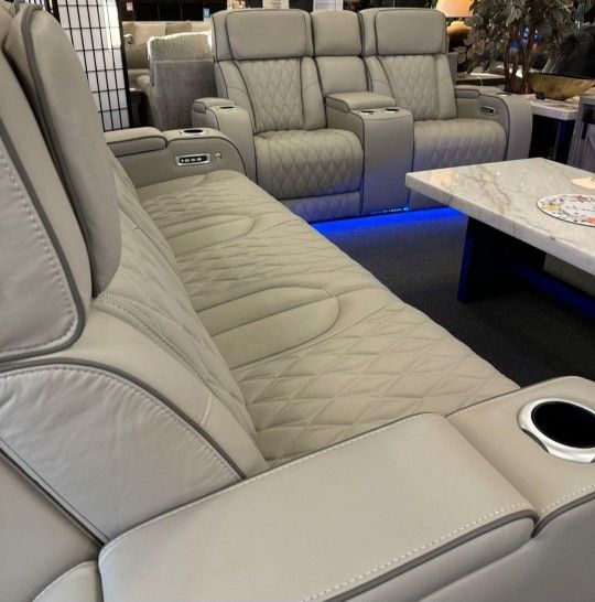BOYINGTON GRAY POWER RECLINING LIVING ROOM SET