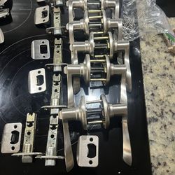 Door Handles And Smart Lock 