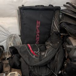 Dakine MTB Bike Bag. Fly With Ur MTB With Ease 