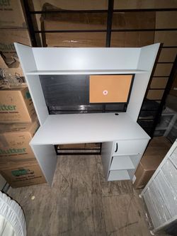 Light Gray Computer Desk w/ Hutch, Chalkboard, Corkboard & Storage