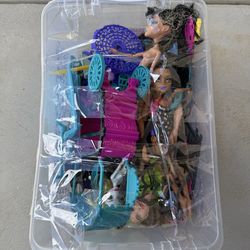 Monster high Dolls & accessories-Bundle