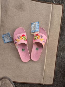 Vans Emma Maholland on Holiday