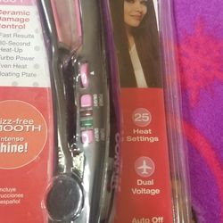 Conair Frizz Free Smooth 3/4" Flat Iron