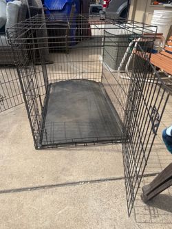 Dog crate