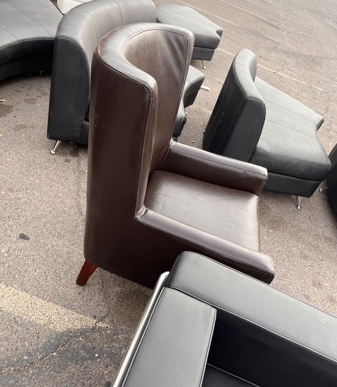Lobby Waiting Room Office Furniture Chairs Sofás Couches Chairs