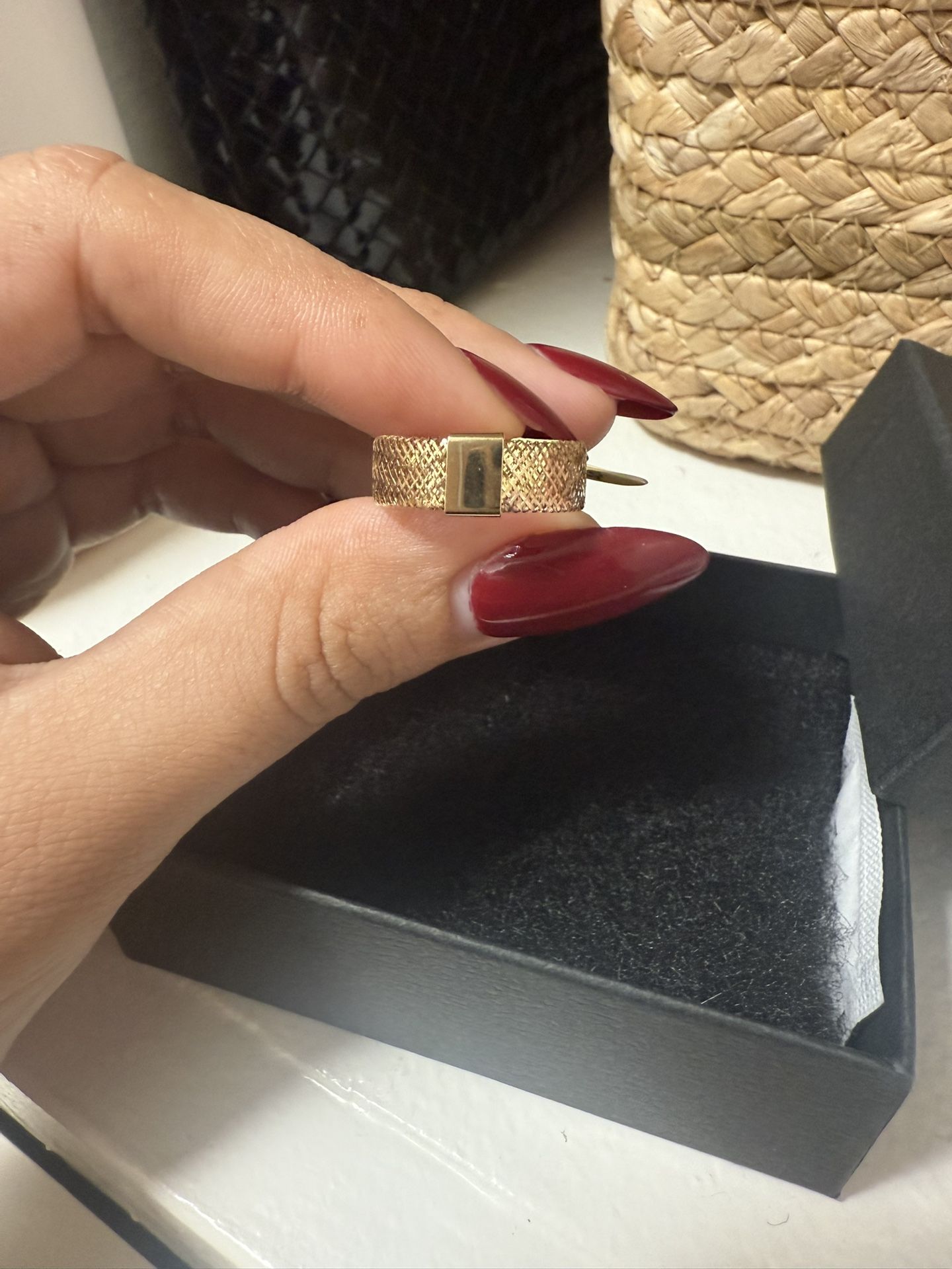 Gold Ring (adjustable)
