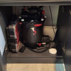 Fluval fx6 canister filter  400 gallon. 