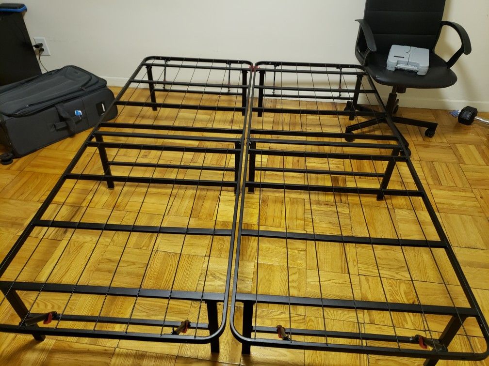 Queen Size Metal Bed Frame