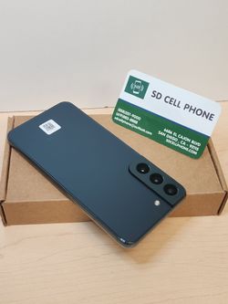 Samsung Galaxy S22 5G 128GB Unlocked For Any Carrier | Excellent Condition