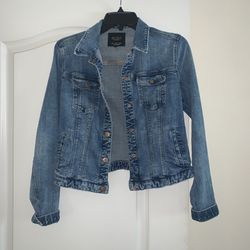 Zara denim jean jacket!