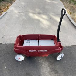 Radio Flyer Ultimate Flex Wagon