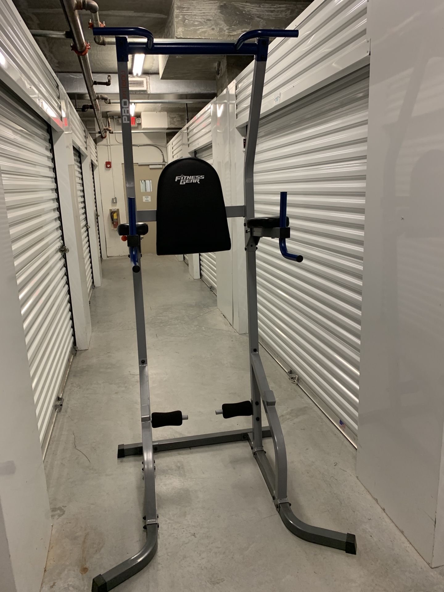 Fitness Gear Pro Power Tower for Sale in Oakland Park, FL OfferUp