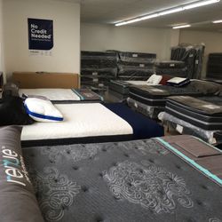 FALL CLEARANCE! ALL MATTRESS SETS IN STOCK ON SALE! $40 DOWN TAKE IT HOME! FINANCING AVAILABLE!