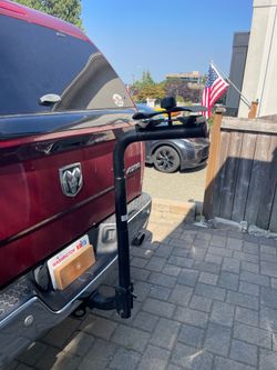 Car bike rack to use on tow hitch