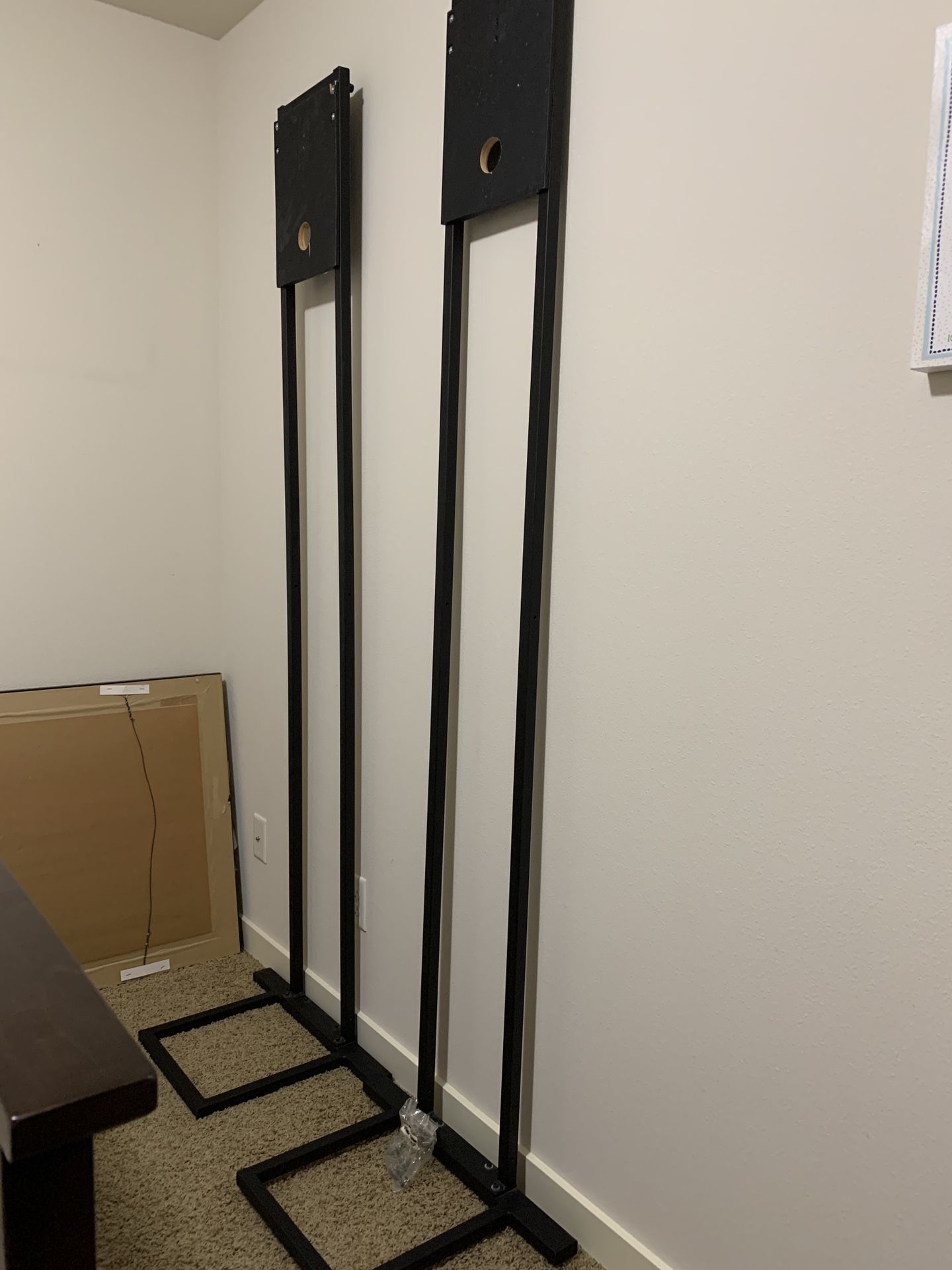 Surround Sound Speaker Stands for Sale in Lynnwood, WA OfferUp
