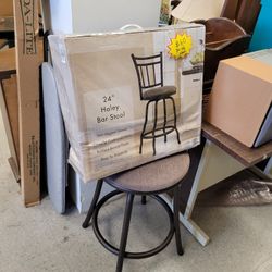New 24 In High Stools One Together 1 In Box 
