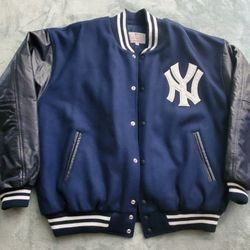 Vintage Yankee Baseball Bomber Jacket by Identity Inc in 80's & 90's - SIZE XL Navy 
